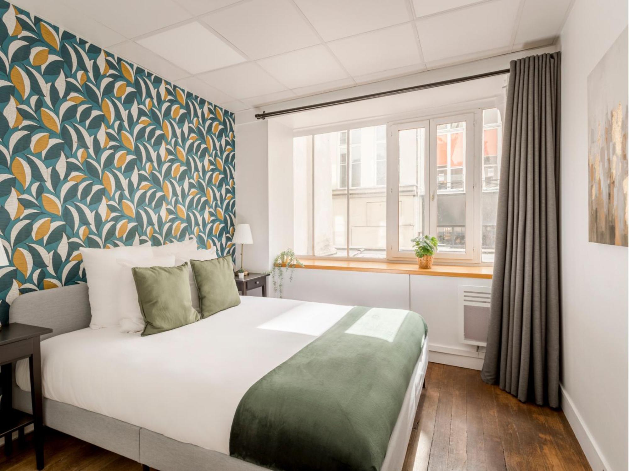 Appartement Cosy 3 Bedrooms With Bathrooms - Louvre Parijs