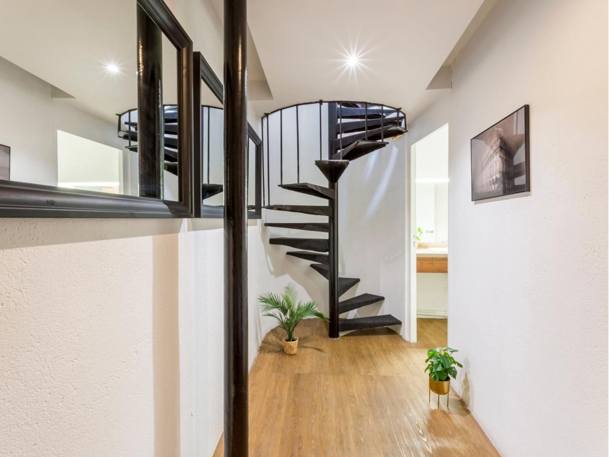 Cosy 3 Bedrooms With Bathrooms - Louvre