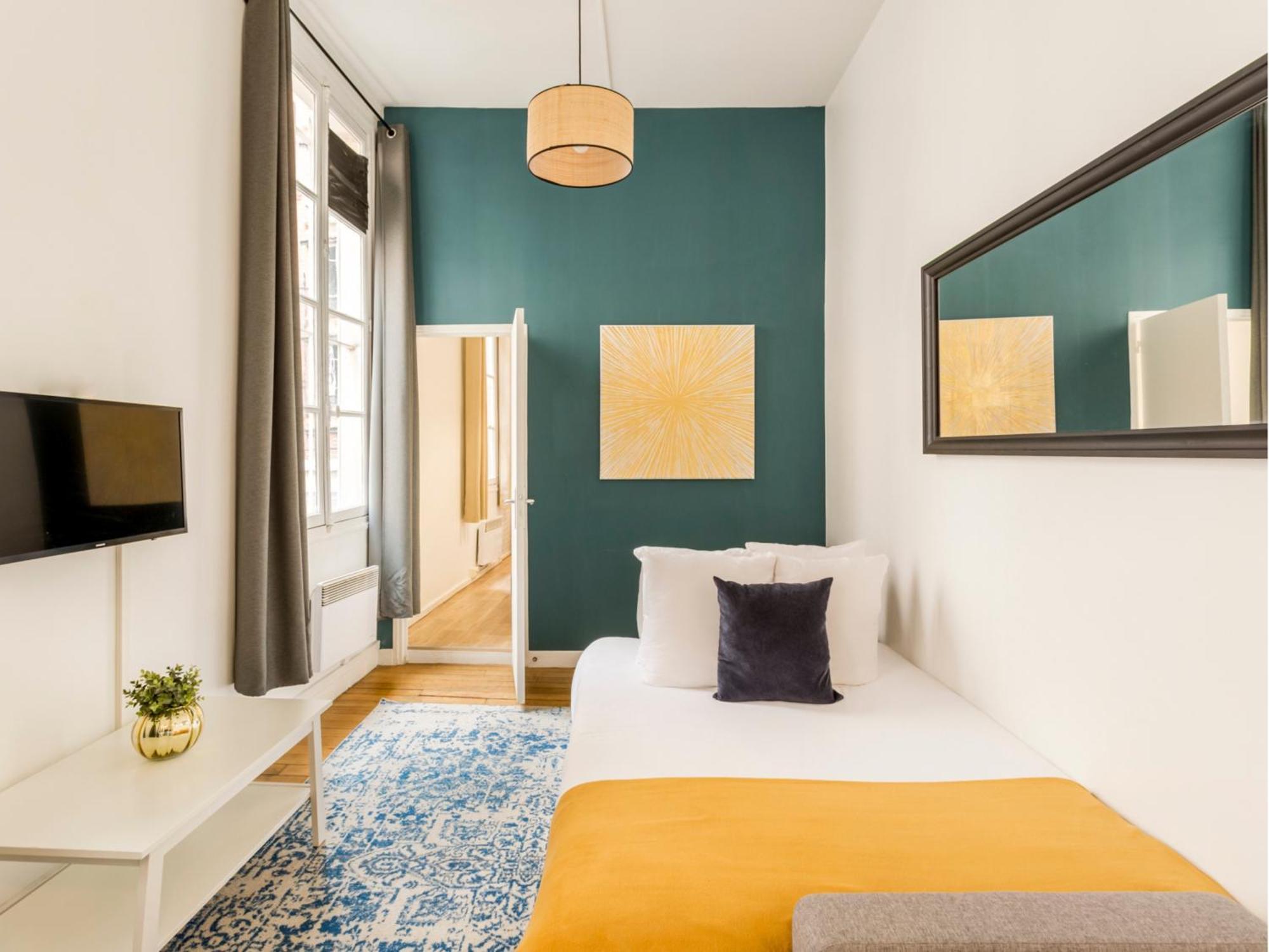 Cosy 3 Bedrooms With Bathrooms - Louvre Appartement Parijs