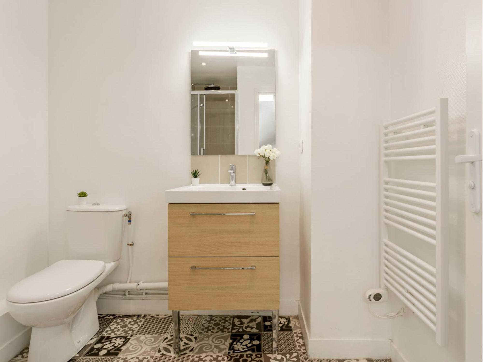 Cosy 3 Bedrooms With Bathrooms - Louvre * Parijs